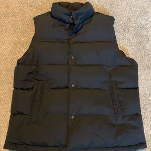 Men’s UNIQLO Vest - size L